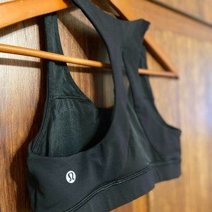 Lululemon Invigorate Bra Medium Support